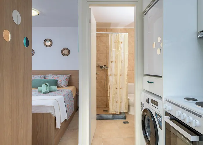 Malonas Holiday home *